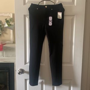 Black stretchy pants